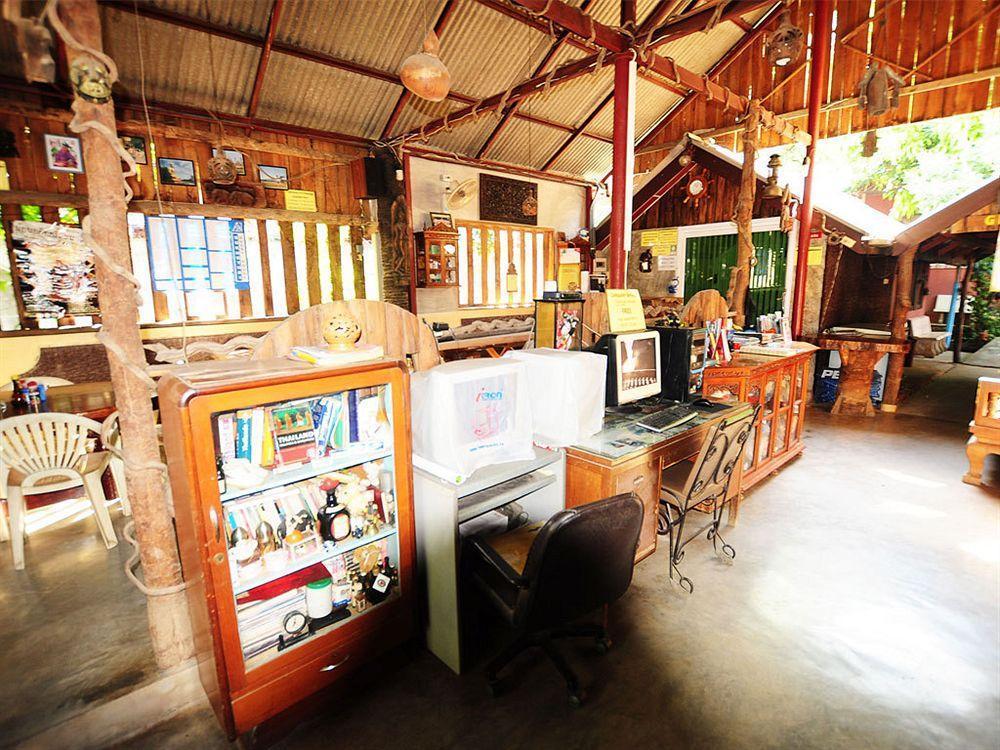Sukhothai Guest House Exterior photo
